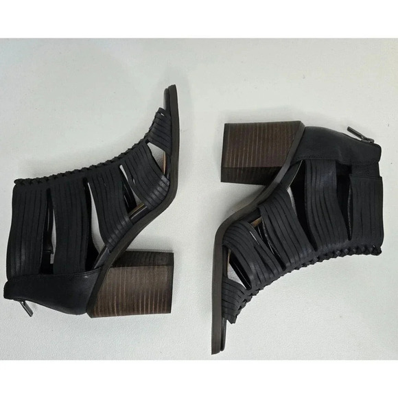 Lucky Brand Darvie Leather Black Sandal Bootie Strappy Open Toe Shoe 8.5 NEW - Picture 5 of 8